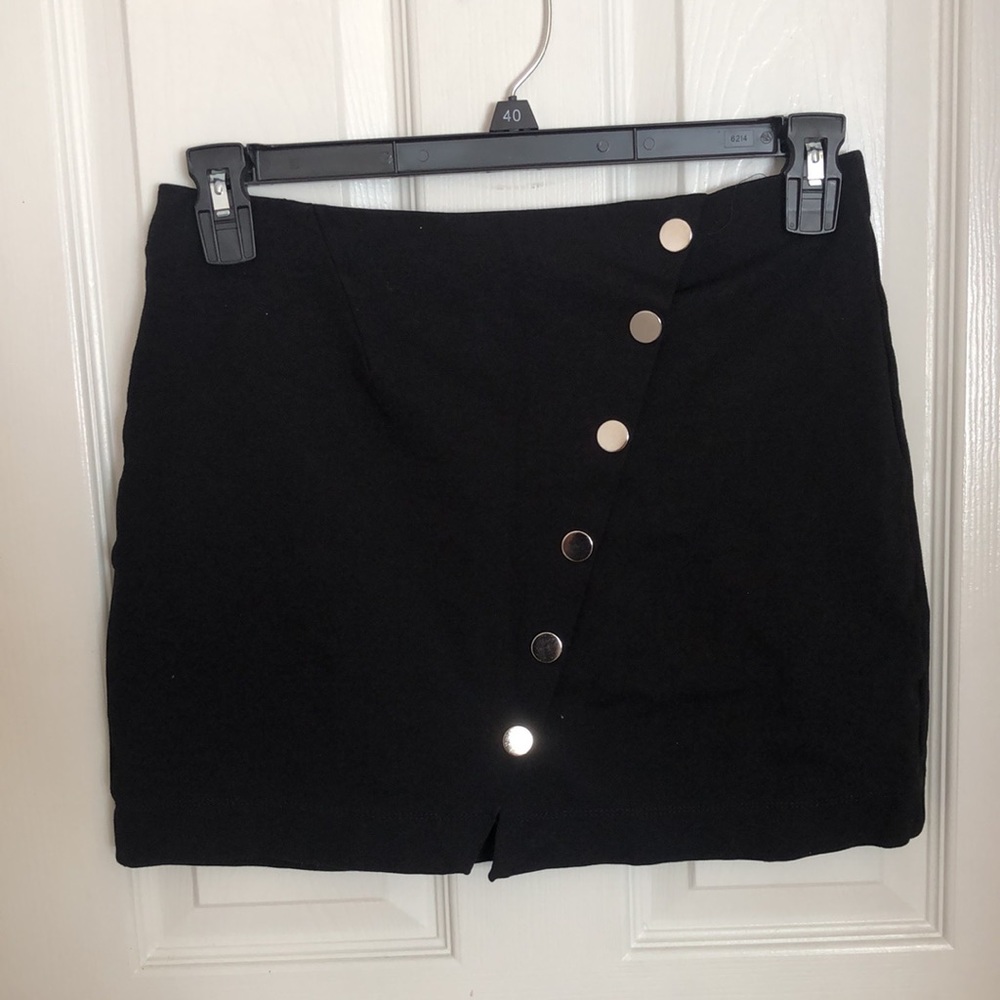 Black mini skirt with button details
